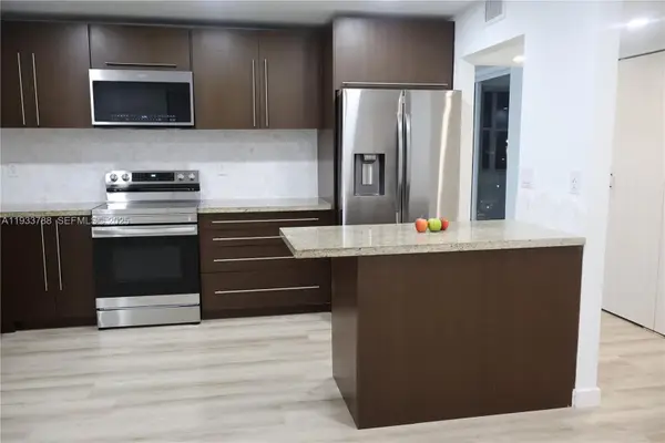 20441 NE 30th Ave #214-9, Aventura, FL 33180