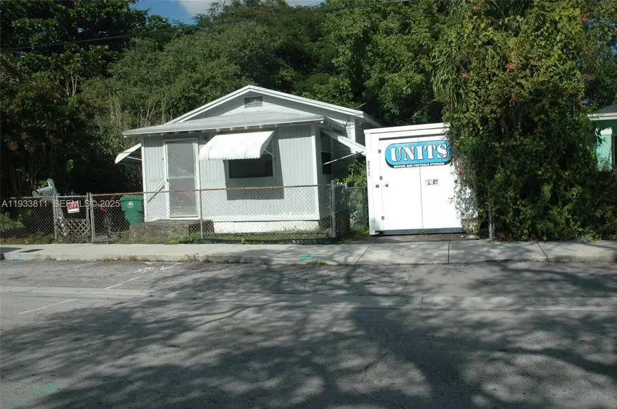3537 Charles Ave, Miami, FL 33133 - Image #3
