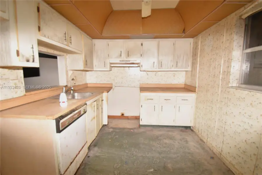 2840 Somerset Dr #110M, Lauderdale Lakes, FL 33311 - #3