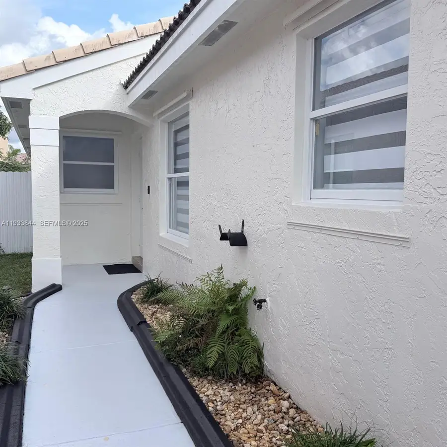 17419 SW 21st Ct, Miramar, FL 33029 - Image #3