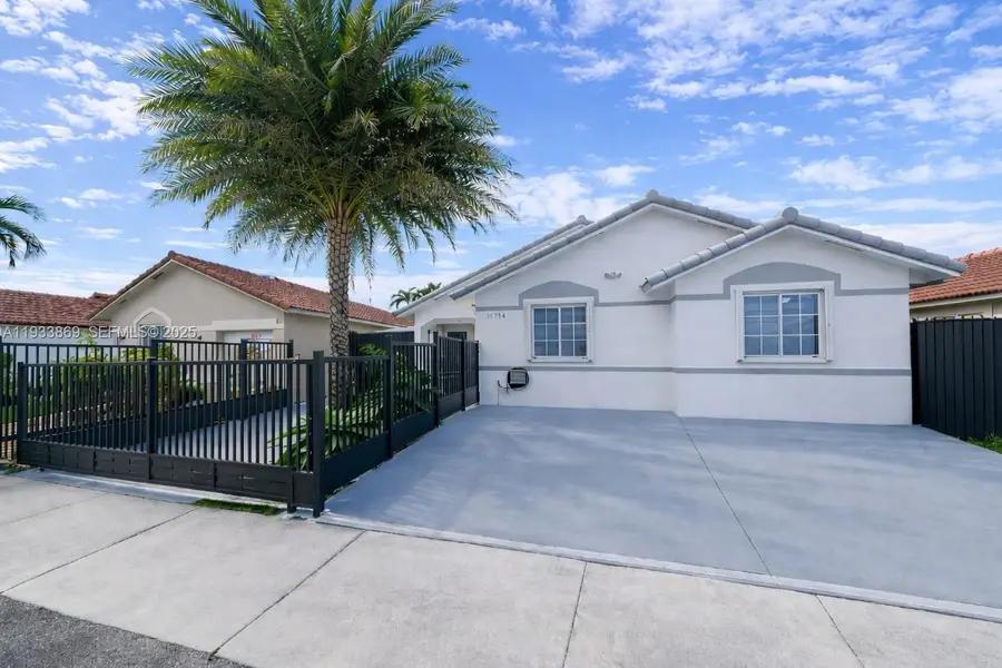 17748 SW 145th Ave, Miami, FL 33177 - Image #2