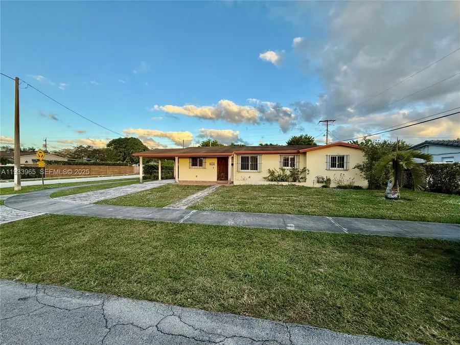 2801 SW 92nd Ct, Miami, FL 33165 - Image #3