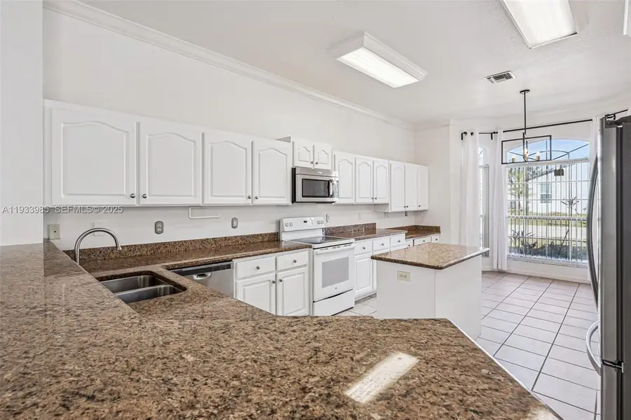 132 Golf Aire Blvd, Haines City, FL 33844 - Image #3