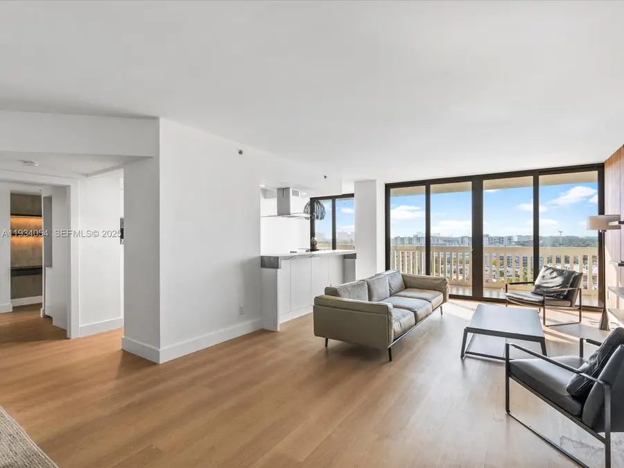 2000 Island Blvd #903, Aventura, FL 33160 - Image #3