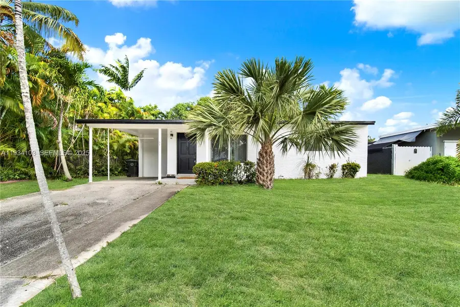 51 NE 56th Ct, Oakland Park, FL 33334 - Image #2