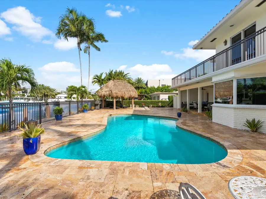 624 Palm Dr, Hallandale Beach, FL 33009 - Image #3
