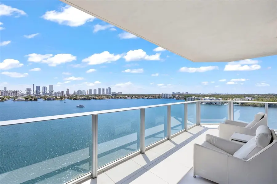 17111 Biscayne Blvd #1110, North Miami Beach, FL 33160 - Image #3