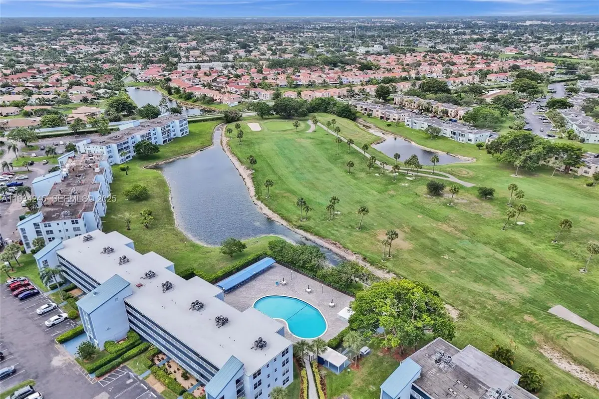 7684 NW 18th St #202, Margate, FL 33063 - Image #1