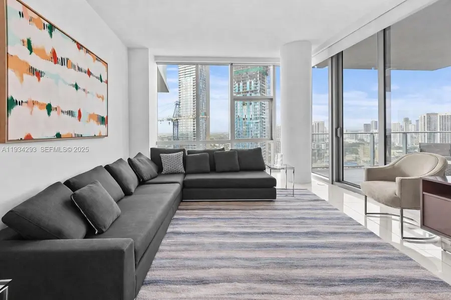 851 NE 1st Avenue #2601, Miami, FL 33132 - Image #3