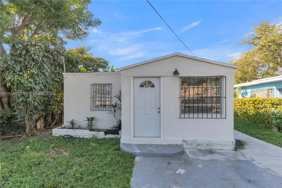 6940 NW 6th Ct, Miami, FL 33150 - Image #3