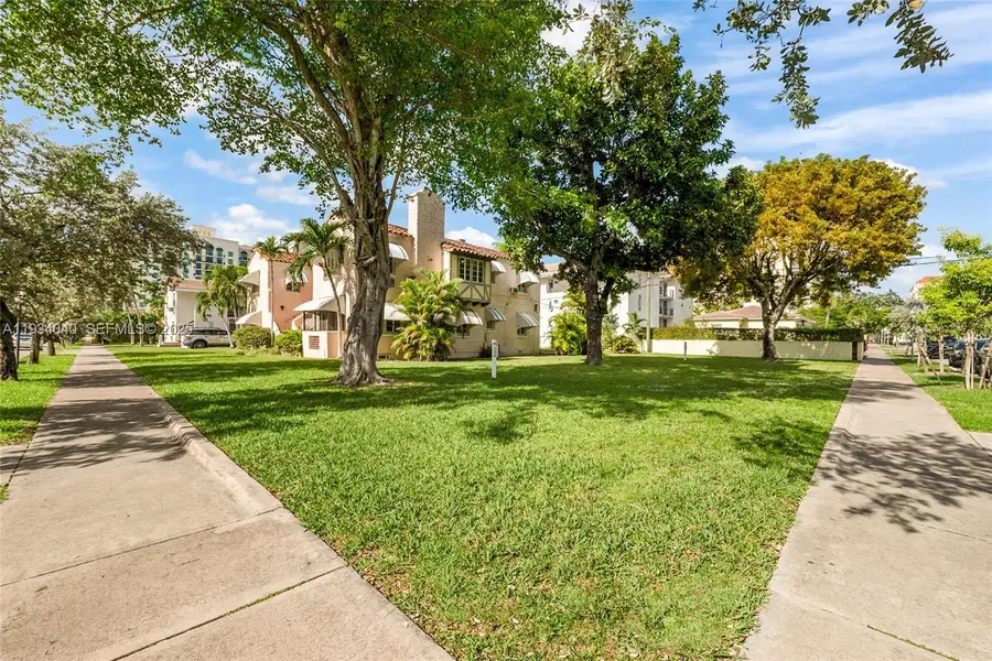 111 Salamanca Ave, Coral Gables, FL 33134 - Image #2