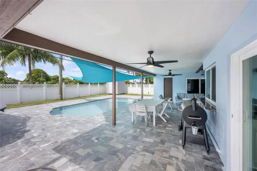 559 NW 70th Way, Margate, FL 33063 - Image #3