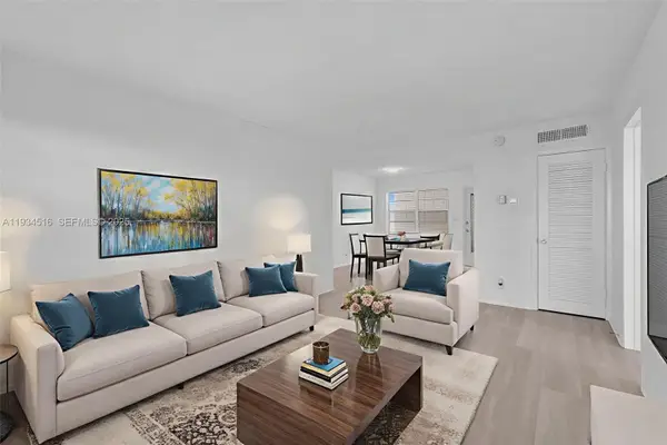 1280 NW 43rd Ave #302, Lauderhill, FL 33313