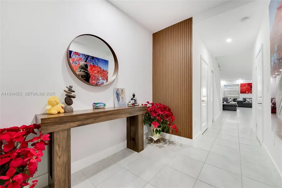 25416 SW 108th Ave, Homestead, FL 33032 - Image #2