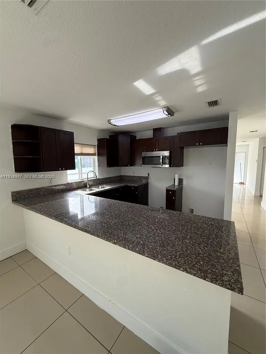 1720 NW 44th St, Miami, FL 33142 - Image #2