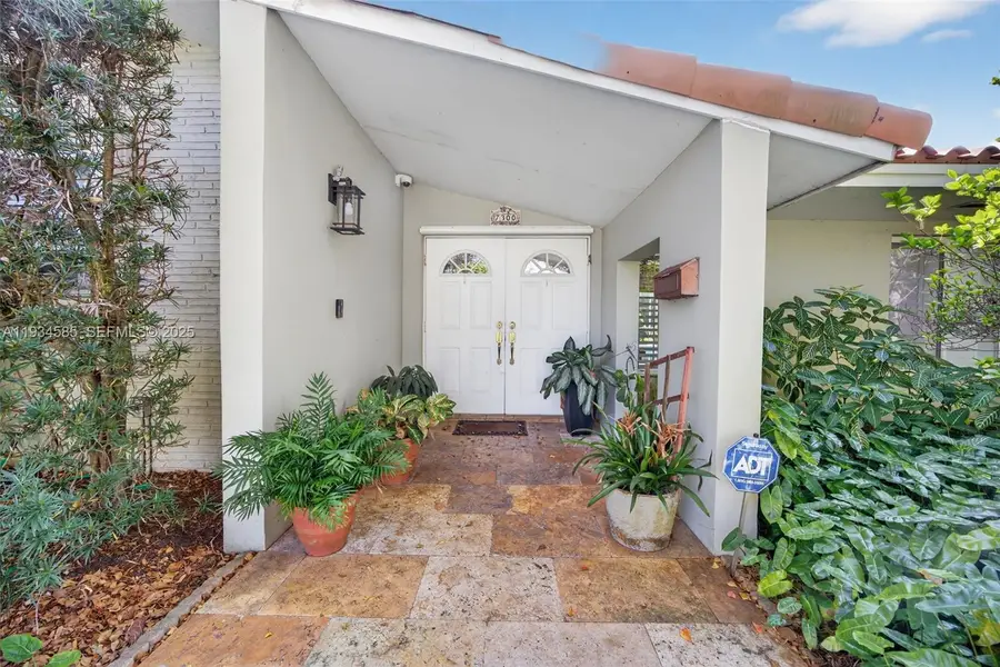 7300 SW 116th Ter, Pinecrest, FL 33156 - Image #3