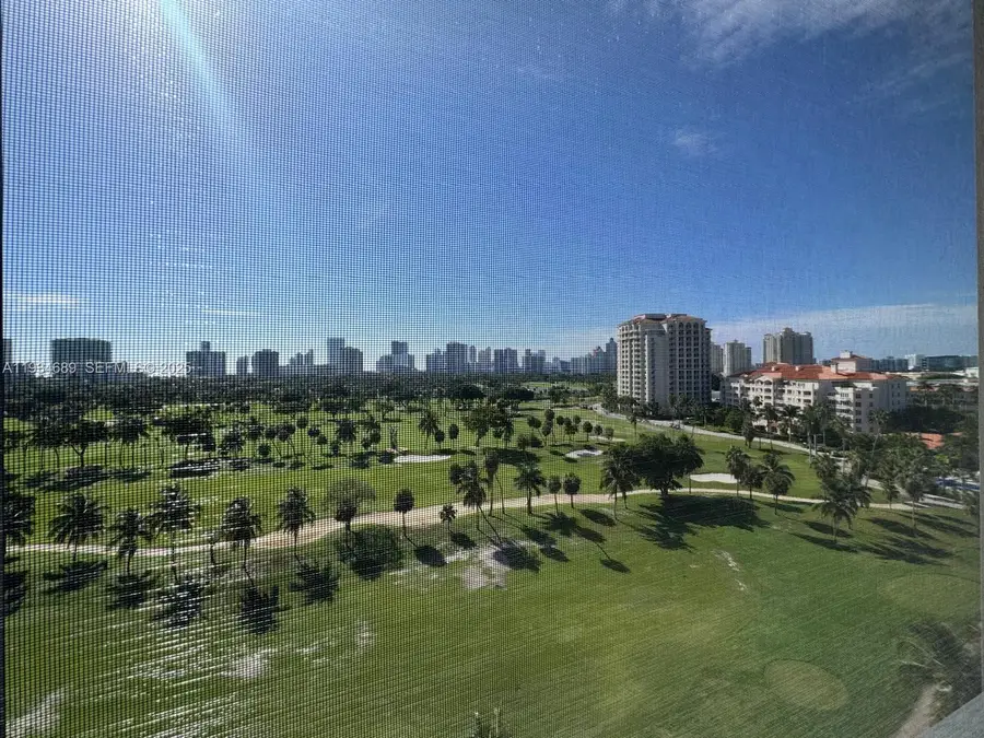 20335 W Country Club Dr #1105, Aventura, FL 33180 - Image #2