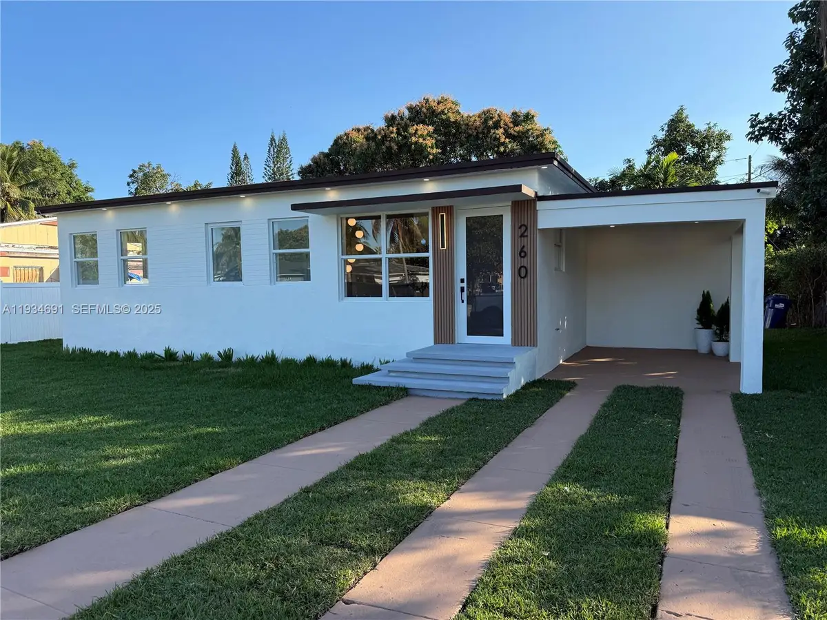 260 NW 119th St, Miami, FL 33168 - Image #1