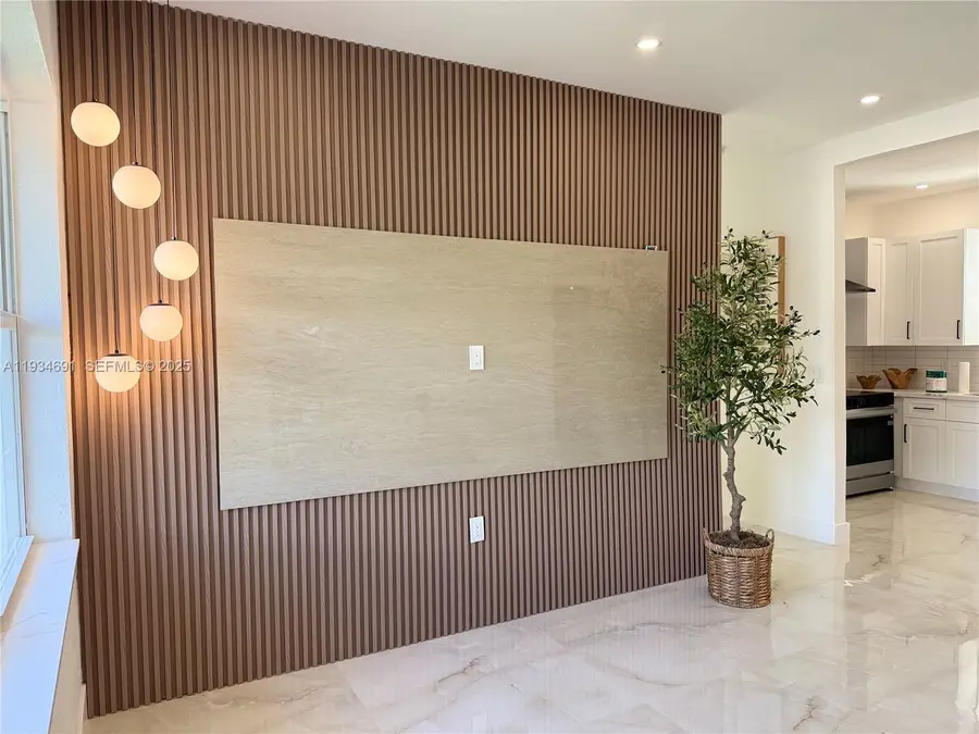 260 NW 119th St, Miami, FL 33168 - Image #3