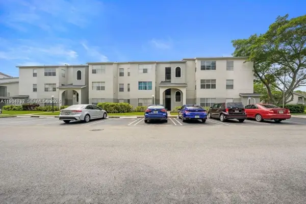 1401 Village Blvd #127, West Palm Beach, FL 33409