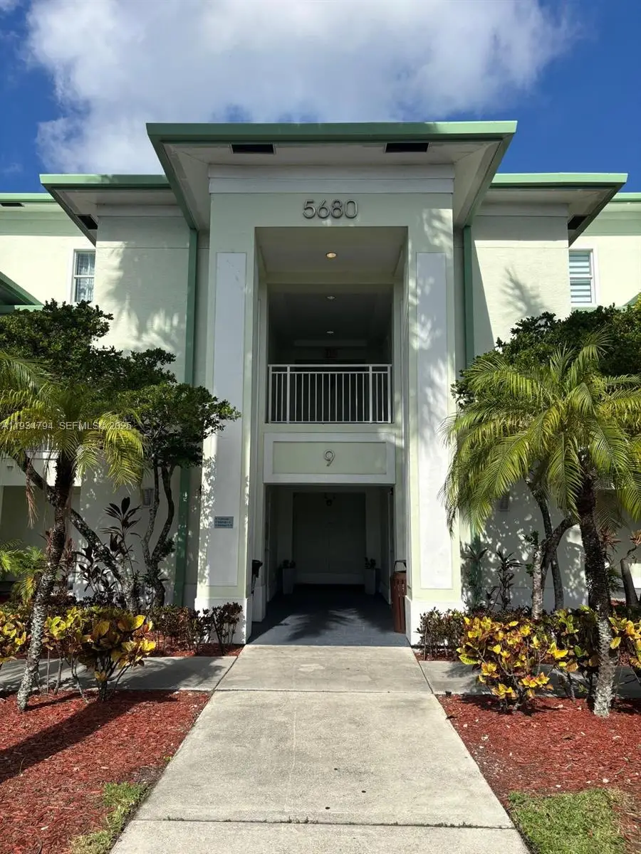 5300 NW 87th Ave #913, Doral, FL 33178 - Image #2