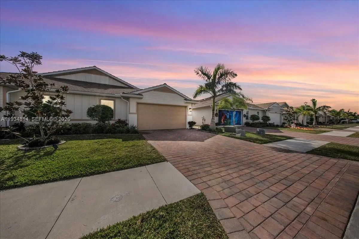 1074 Enbrook Loop, Naples, FL 34114 - Image #1