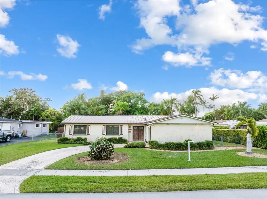 9660 SW 105th Ave, Miami, FL 33176 - Image #2