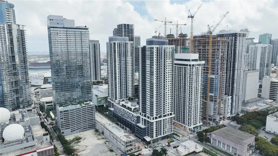 11 NE 6th #2013, Miami, FL 33132 - Image #2