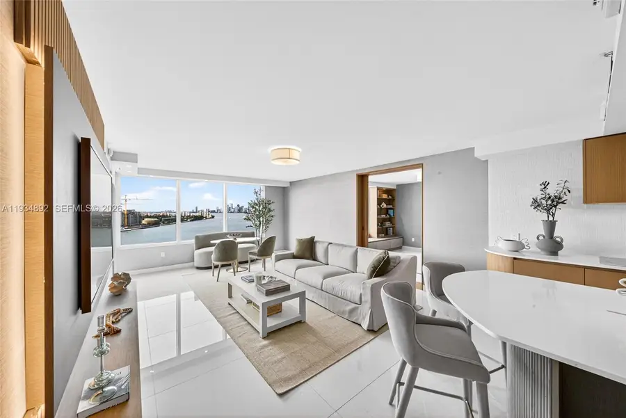 400 S Pointe Dr #1501, Miami Beach, FL 33139 - #3