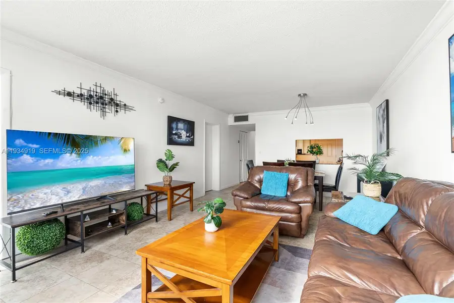 1170 NE 191st St #35, Miami, FL 33179 - Image #3