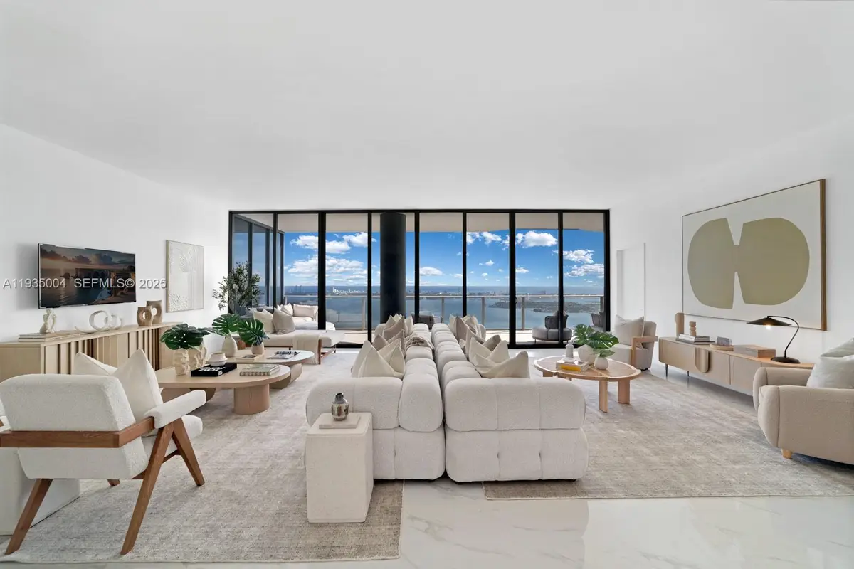 700 NE 24th St #PH-5903, Miami, FL 33137 - Image #1