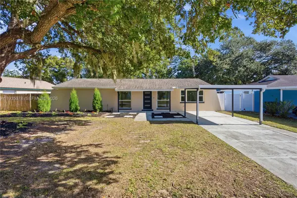 613 Highview Cir N, Brandon, FL 33510