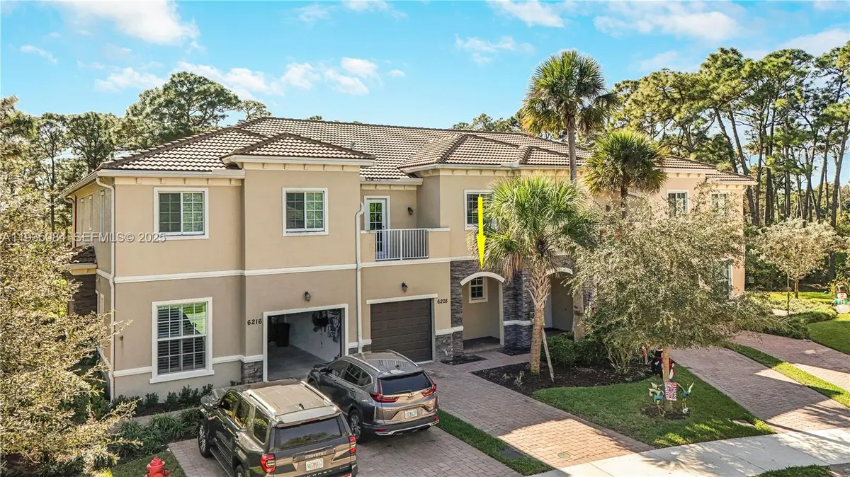 6208 SE Portofino Cir #6208, Hobe Sound, FL 33455 - Image #1