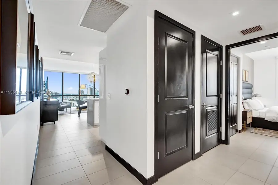 1600 NE 1st Ave #3420, Miami, FL 33132 - Image #3