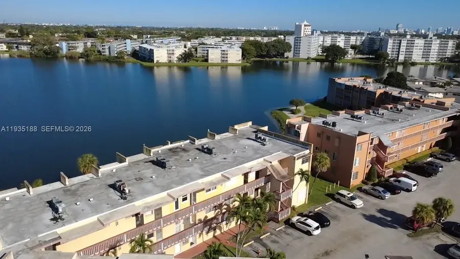 1551 NE Miami Gardens Dr #216, Miami, FL 33179 - Image #3