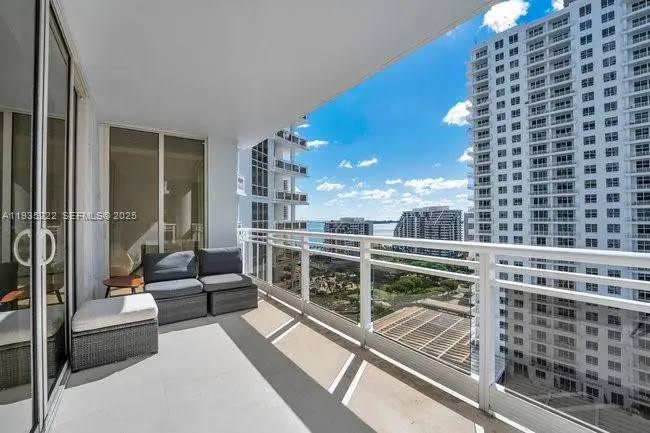 901 Brickell Key Blvd #3102, Miami, FL 33131 - Image #3