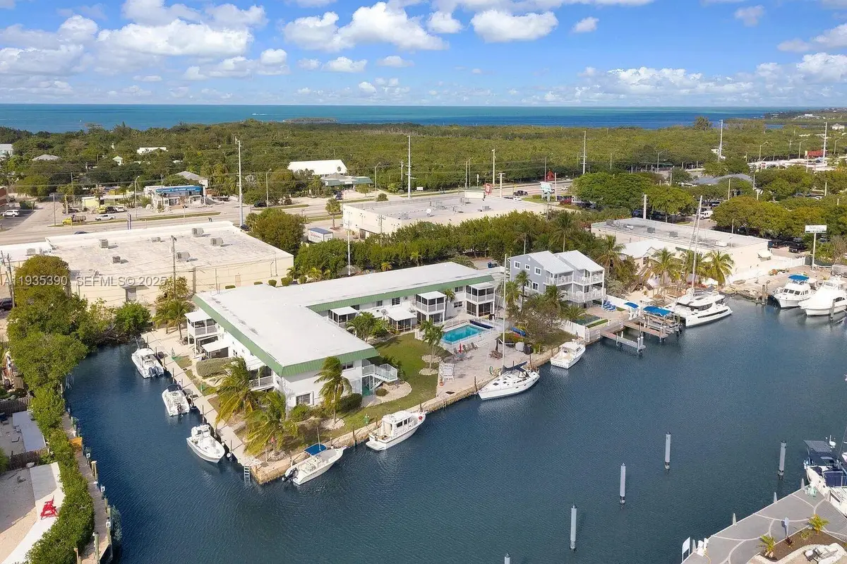 5301 Ocean Ter #1, Marathon, FL 33050 - Image #1