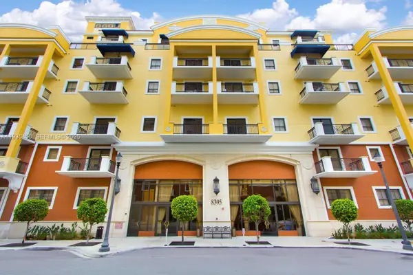 8395 SW 73rd Ave #521, Miami, FL 33143