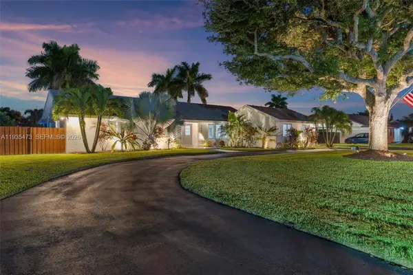 1651 NW 19th St, Homestead, FL 33030