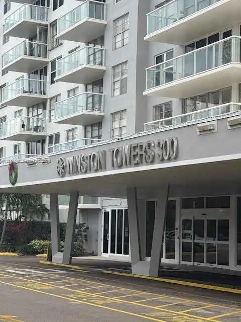 230 174th St #808, Sunny Isles Beach, FL 33160 - Image #2