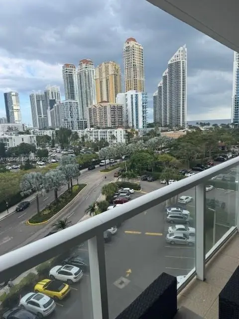 230 174th St #808, Sunny Isles Beach, FL 33160 - Image #3