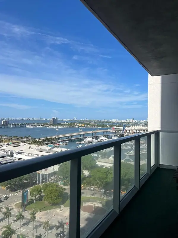 244 Biscayne Blvd #1904, Miami, FL 33132