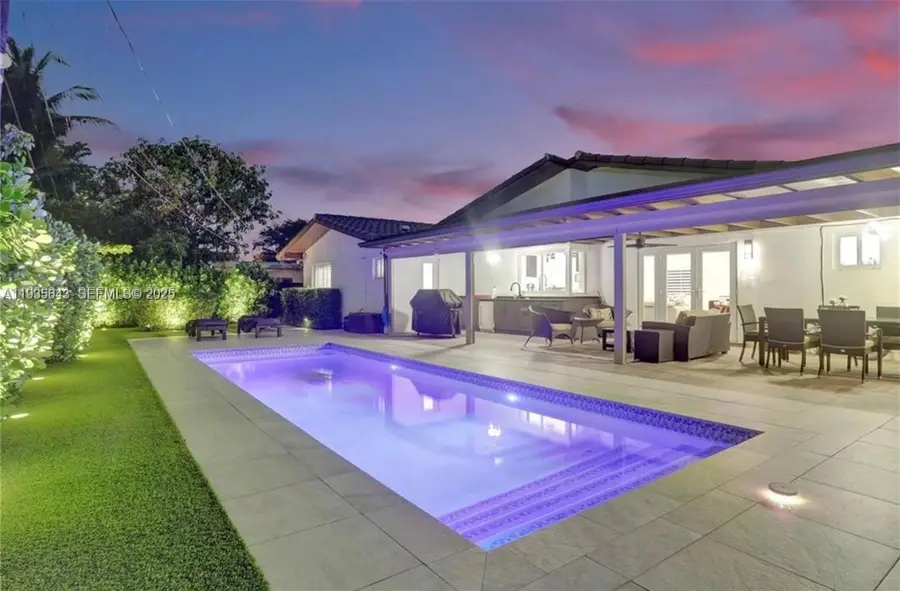 2156 NE 187th St, North Miami Beach, FL 33179 - Image #2