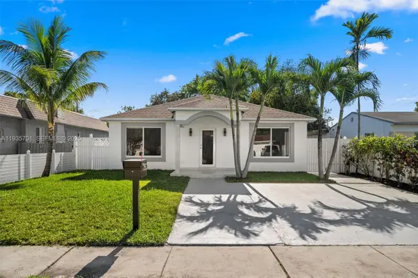 253 SW 4th St, Dania Beach, FL 33004