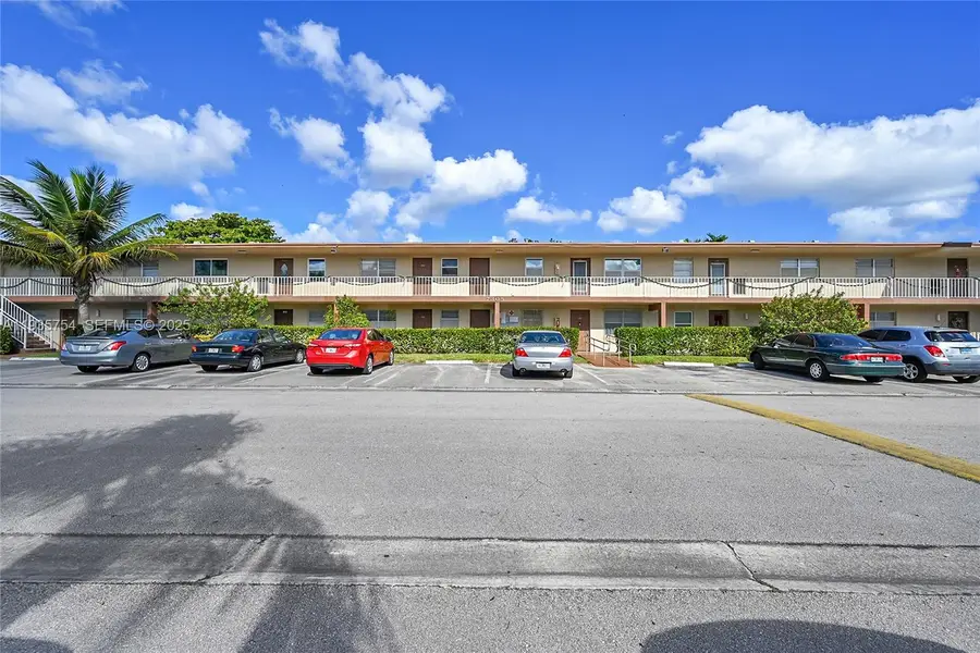 7305 NW 4th Pl #202, Margate, FL 33063 - Image #2