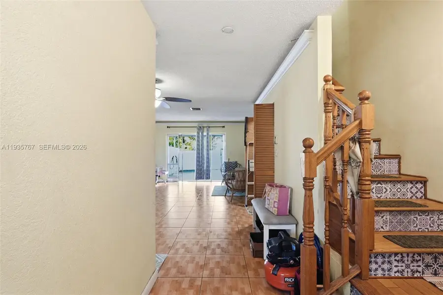 450 SE 7th St #242, Dania Beach, FL 33004 - Image #3