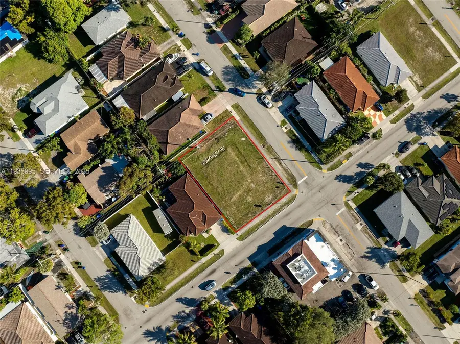 1402 NW 27th Ave, Fort Lauderdale, FL 33311 - Image #2