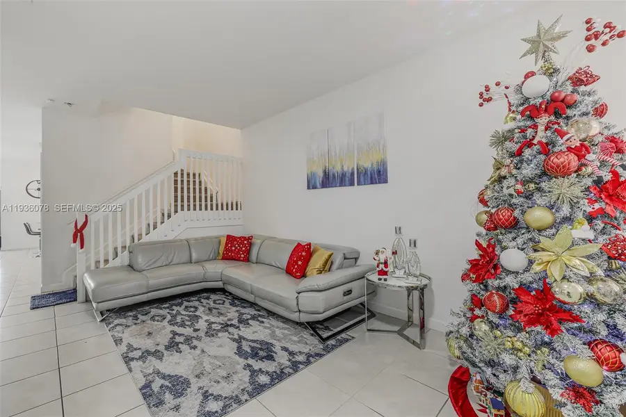 11907 SW 247th Ter, Homestead, FL 33032 - Image #2