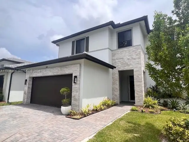 8108 NW 48th Ter, Doral, FL 33166 - Image #2