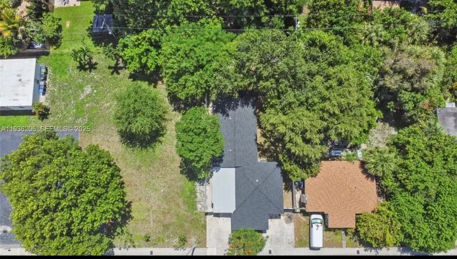 1220 N Andrews Ave, Fort Lauderdale, FL 33311 - Image #2